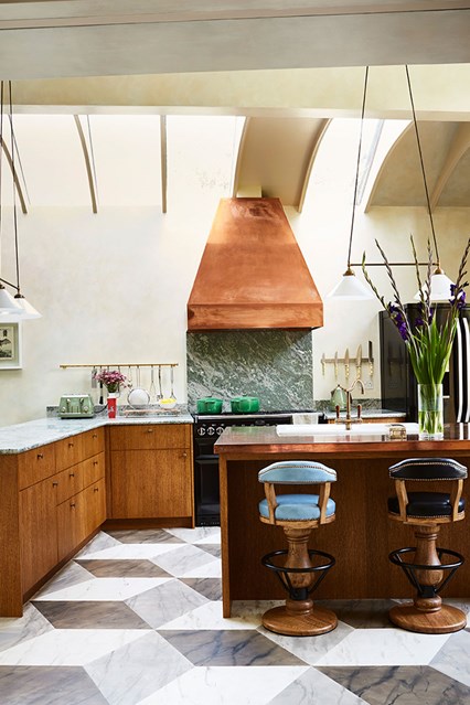 6 easy ways to make your small kitchen look bigger